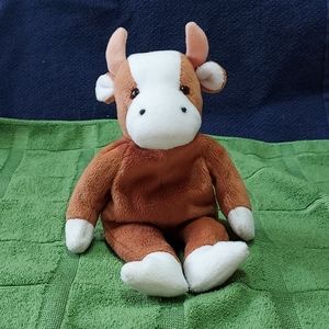 Ty Beanie Babies Bessie The Cow